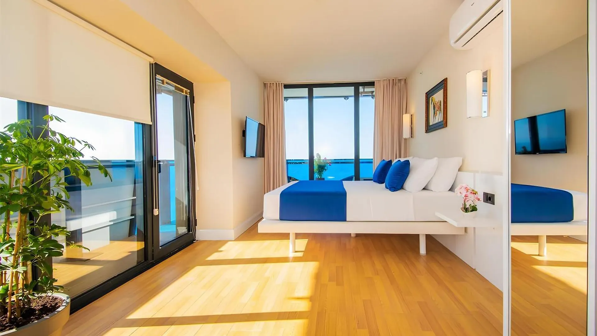 Paradise Superior Aparthotel Batumi 5*,